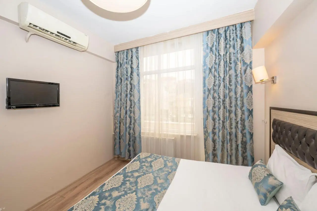 Tugra Hotel