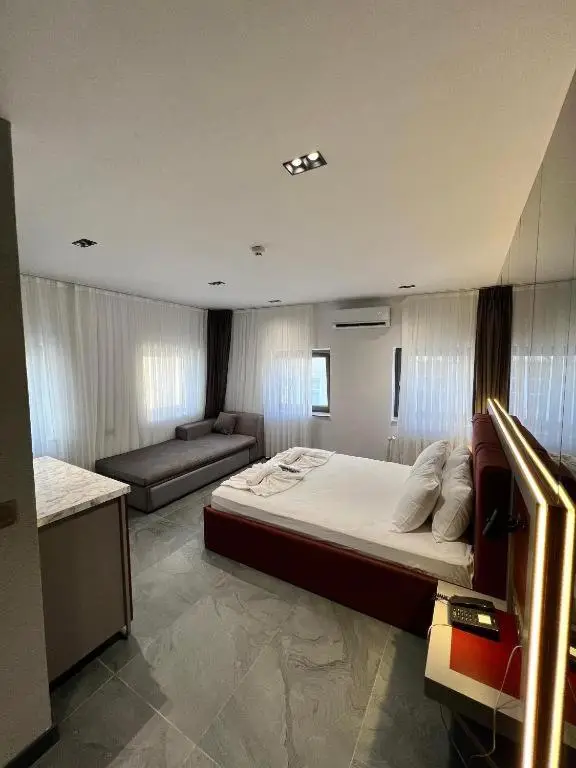 Abone Suites