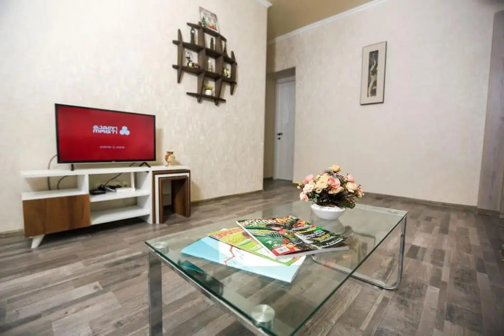 Agmashenebeli Lilu's Apartment 2