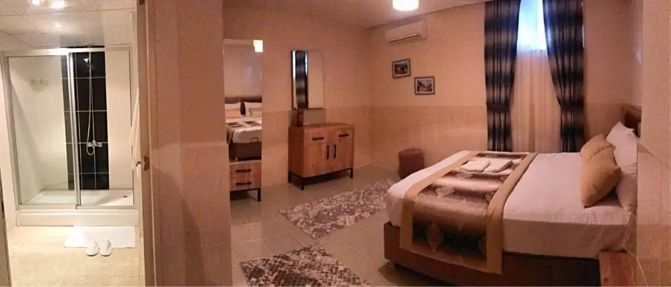 Alfa Apart Hotel