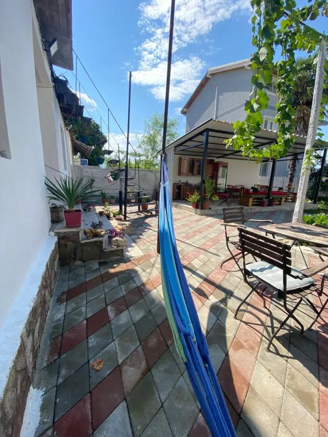 Roza's Guest House Camping Shkoder