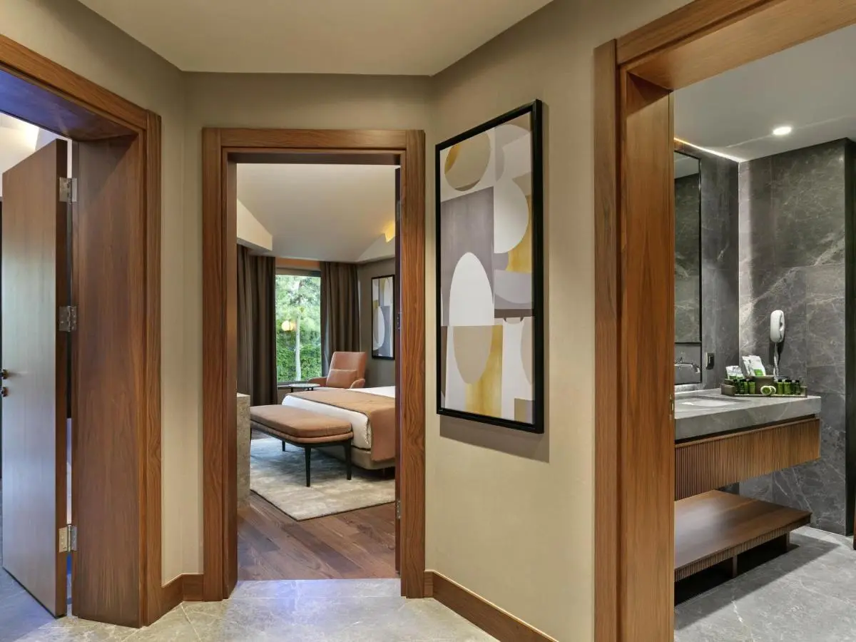 Rixos Sungate - The Land of Legends Access