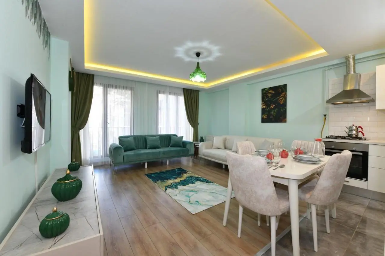 Kardes Apartment