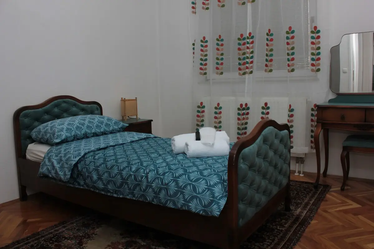 FamilyNest Boutique