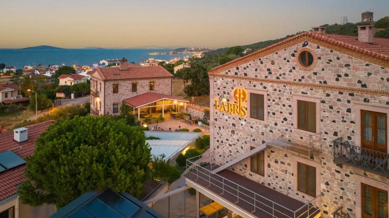 Cunda Labris Hotel
