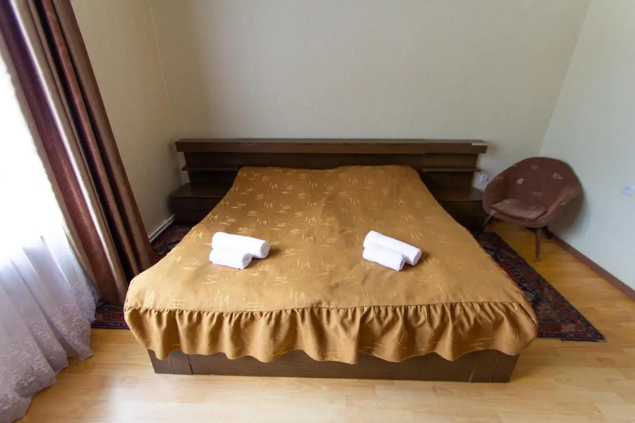 Eka&Nino GuestHouse