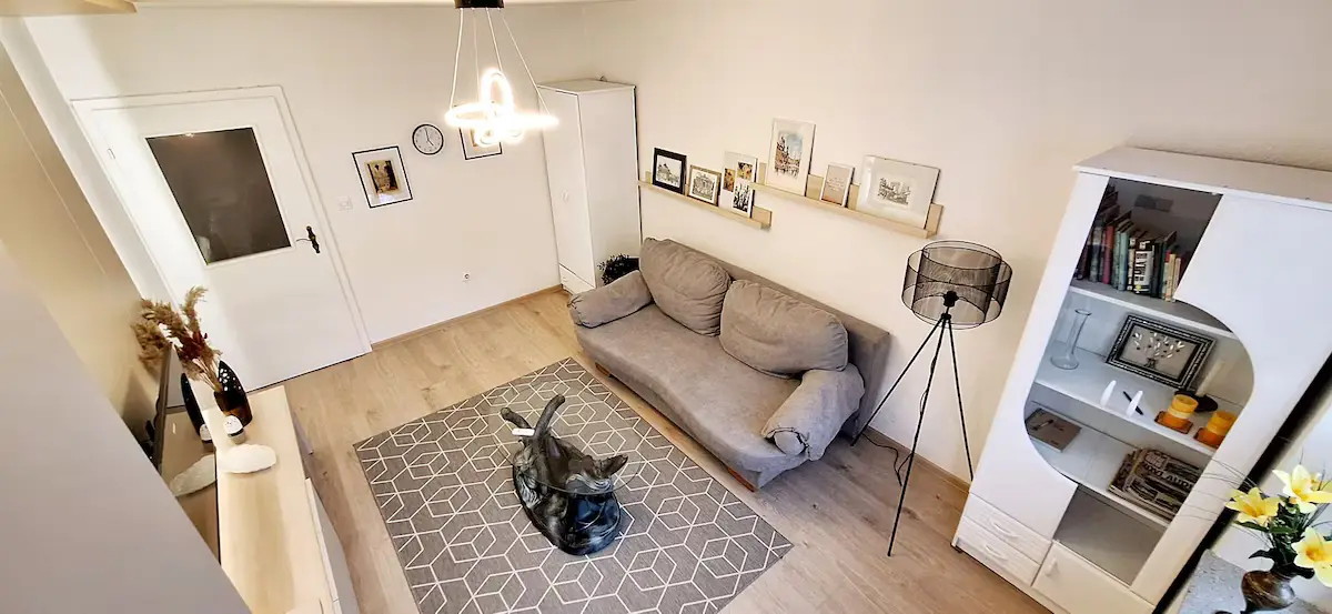 New place - Dr House