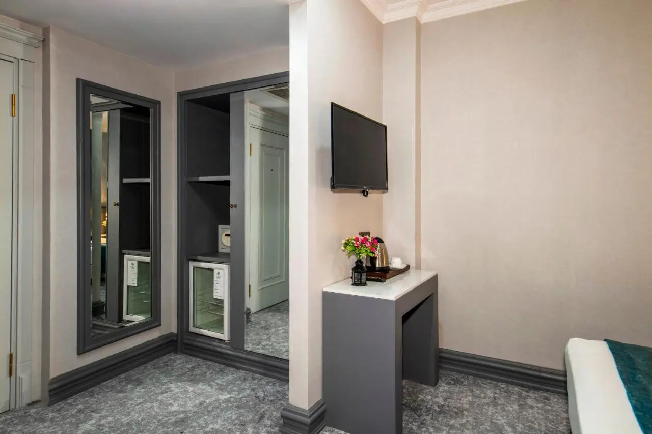 Tilia Hotel