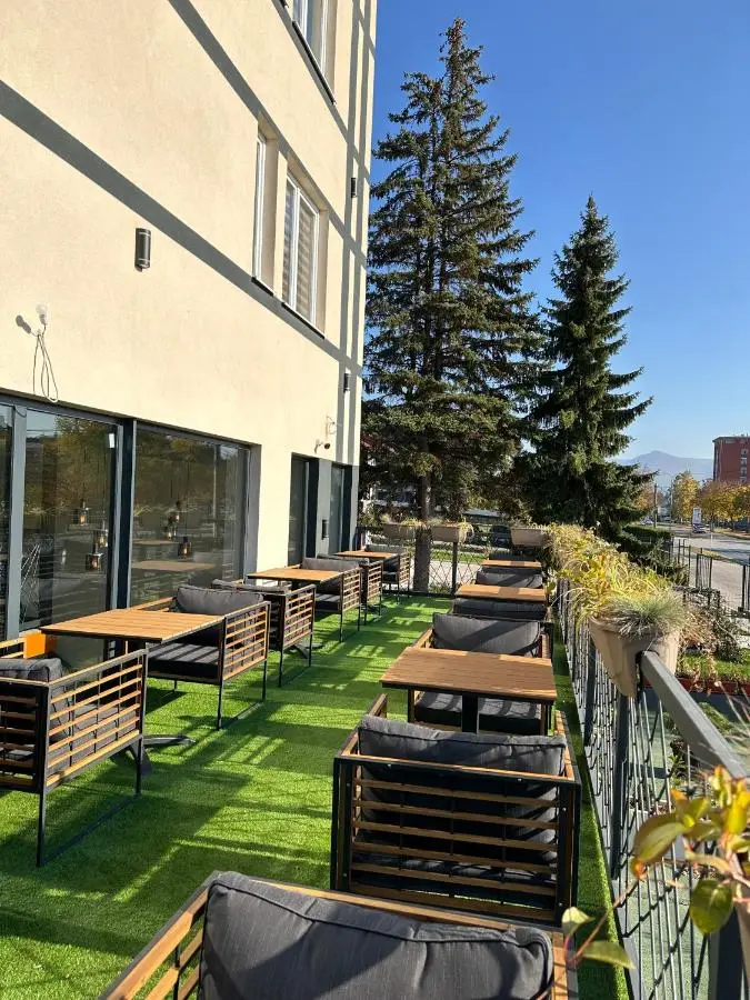 Alinar Oasis Budget Hotel