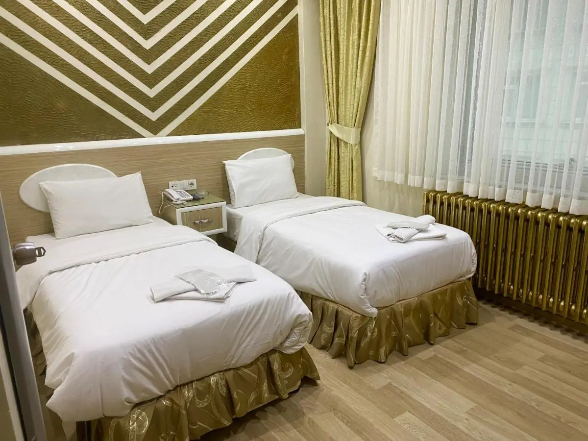 Grand Oral Hotel
