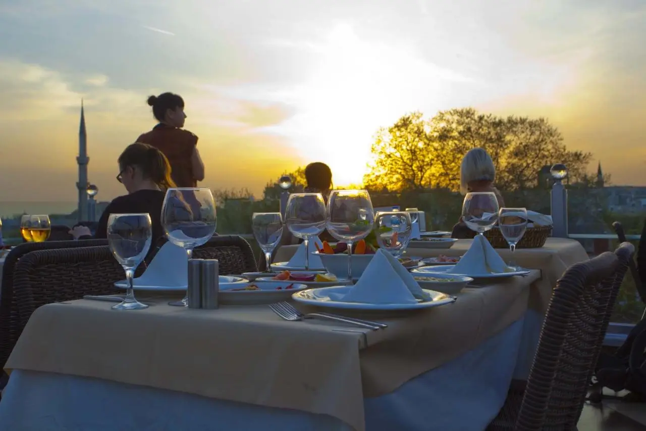 Seven Hills Hotel - Special Category