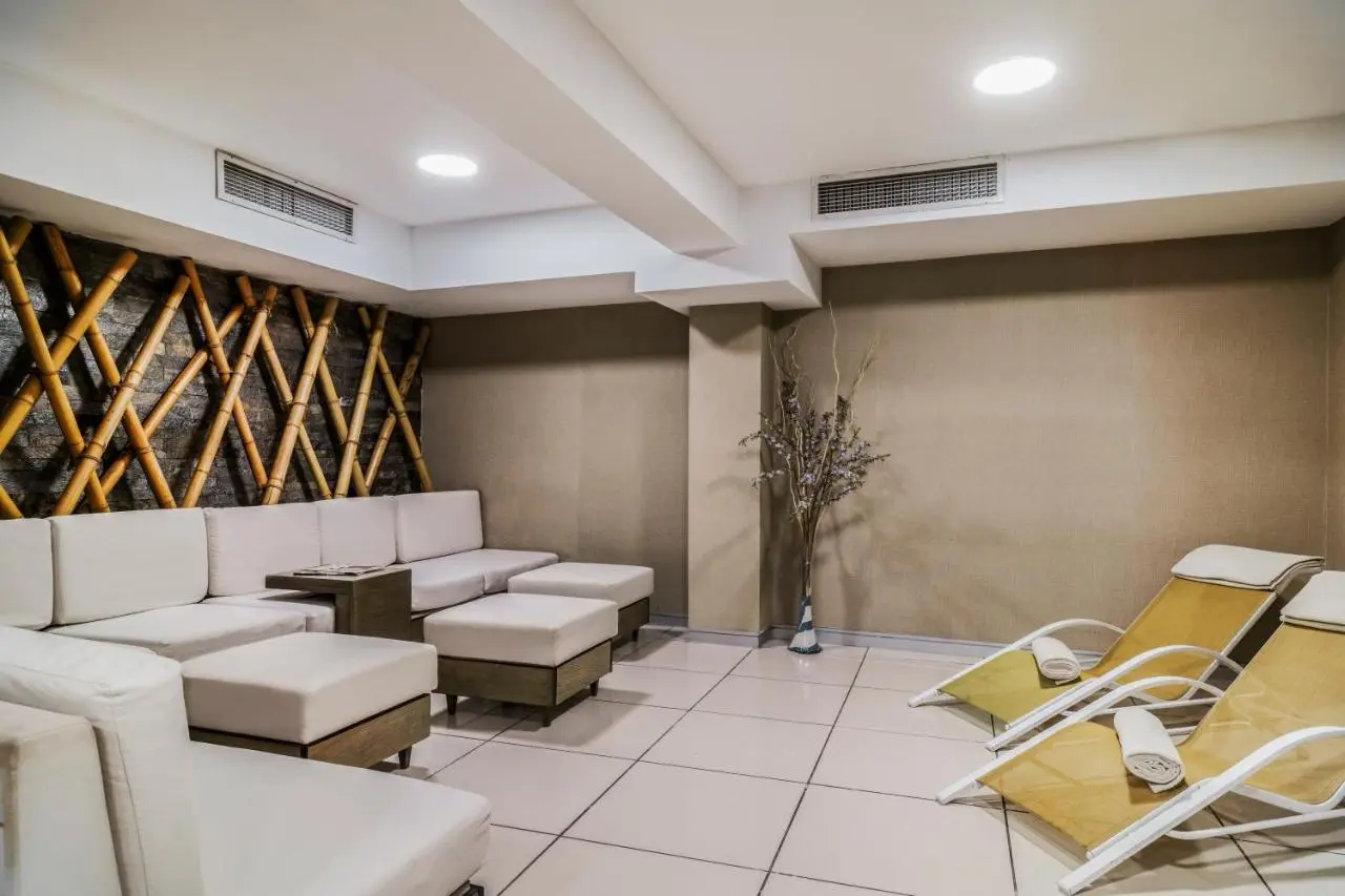 AHC Grand Bazaar Hotel