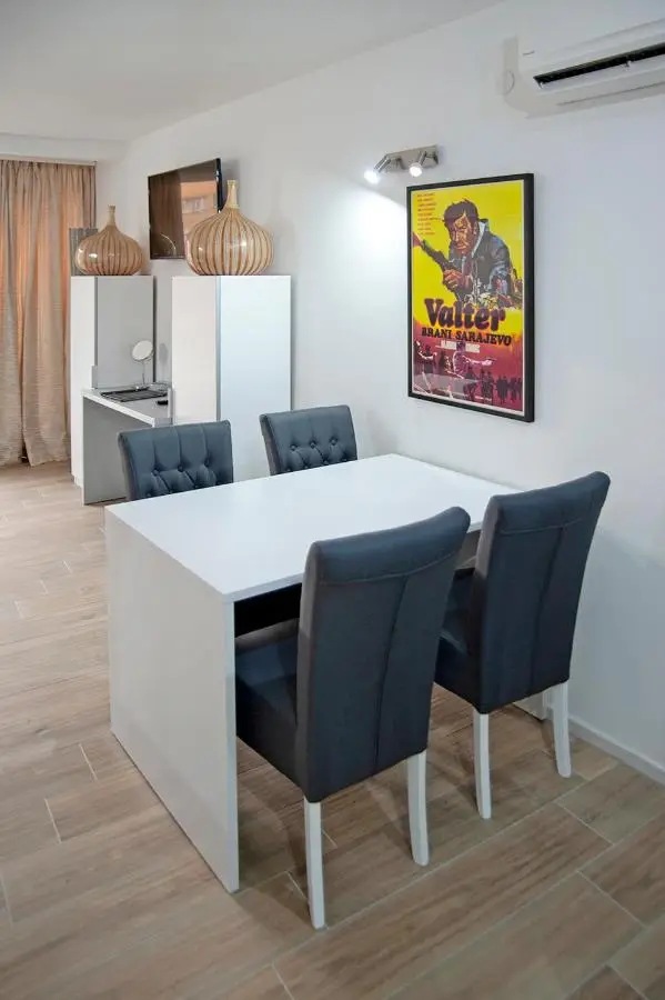 Studio Apartment Theatre View Central Sarajevo