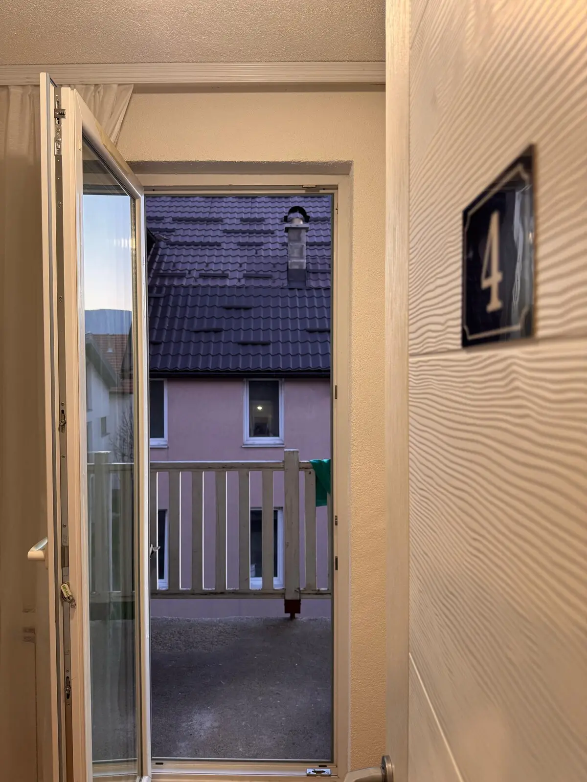 Room with private balcony, WI-Fi &parking