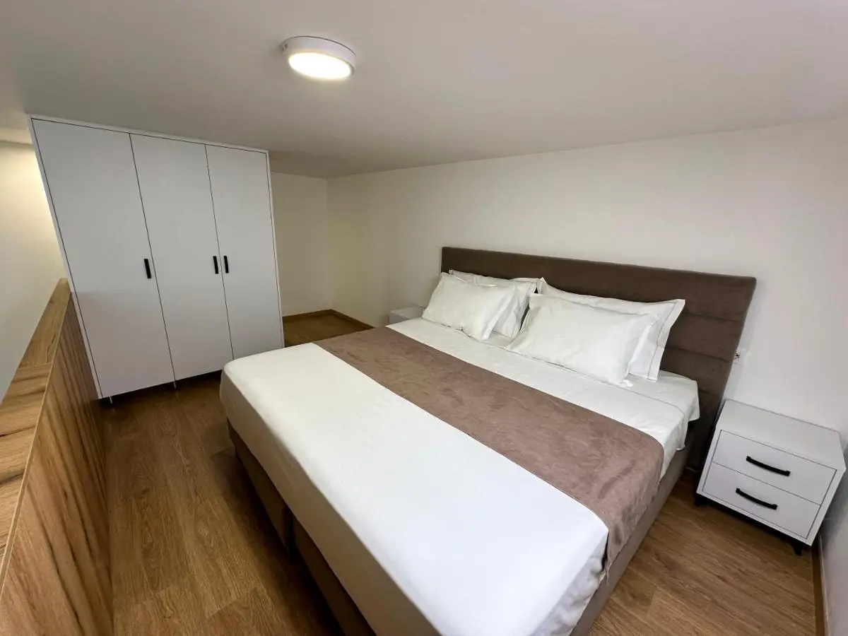 Home Select Tirana 2
