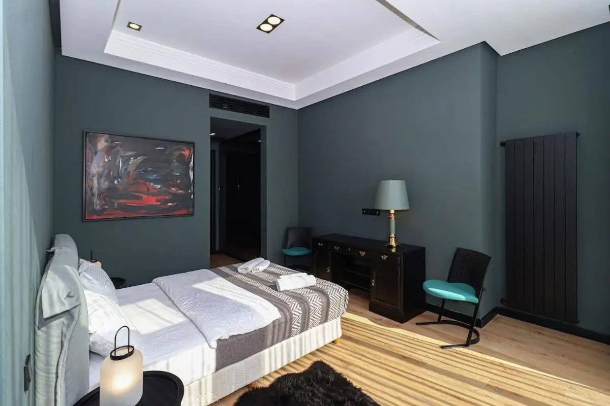 Luxurious 2BR Apartment at King David - By Wehost