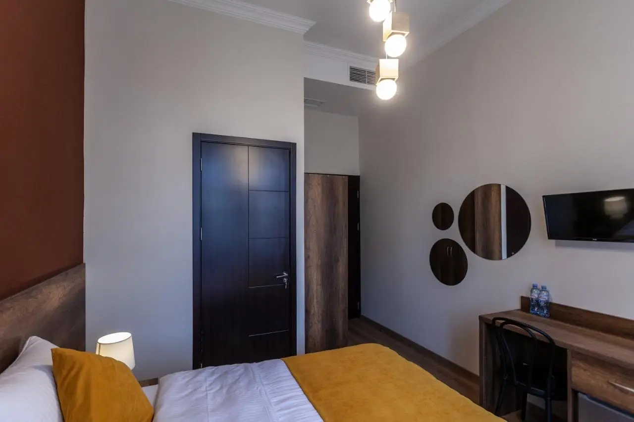 Hotel Avenue 106