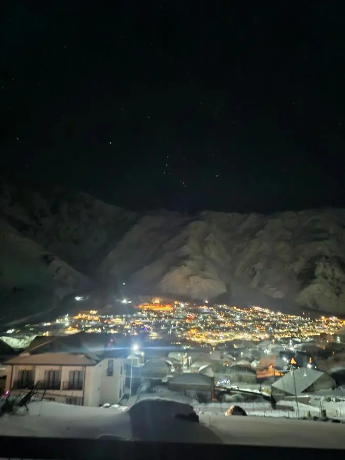 Cottage Mountain crystal kazbegi