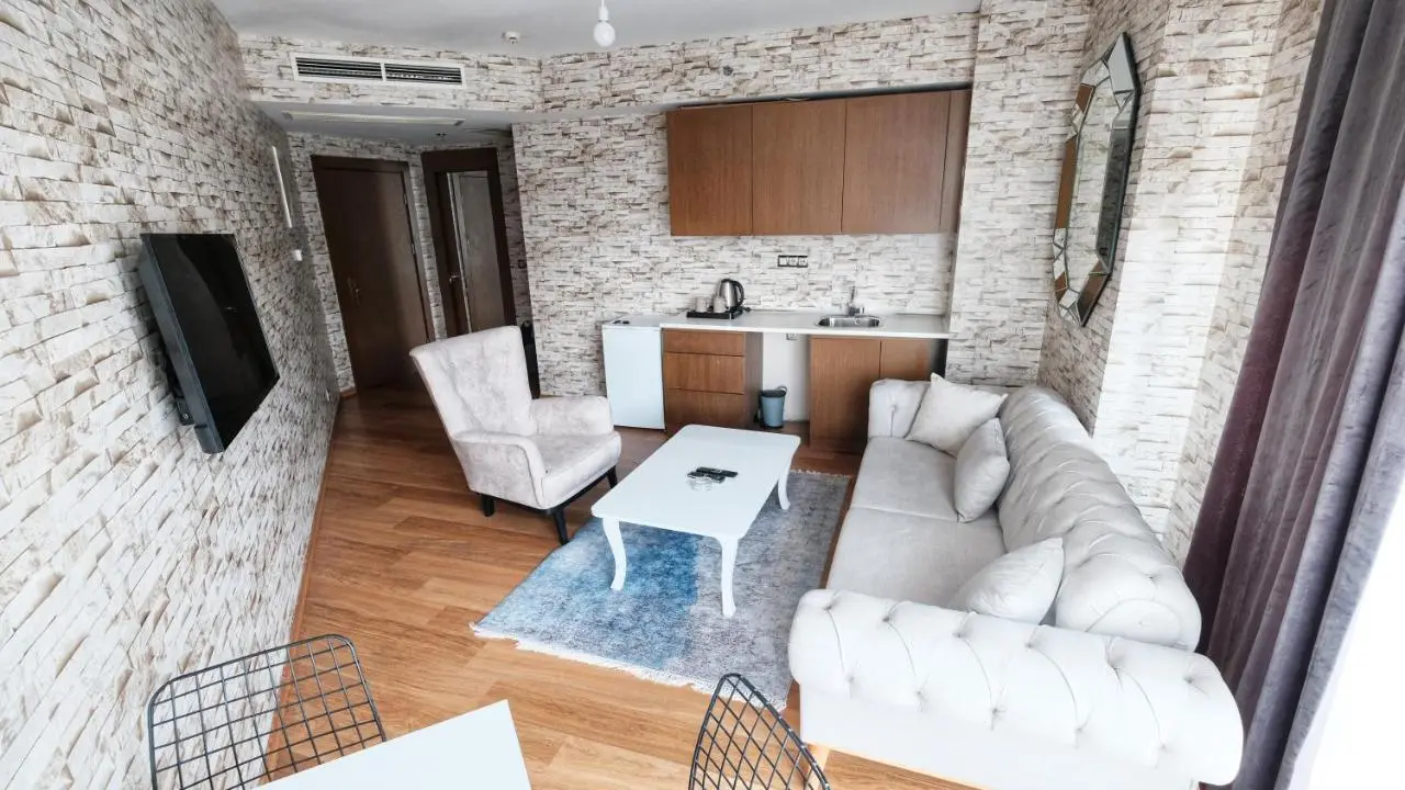 SABİHA GOKCEN İSTANBUL HOUSES Airport