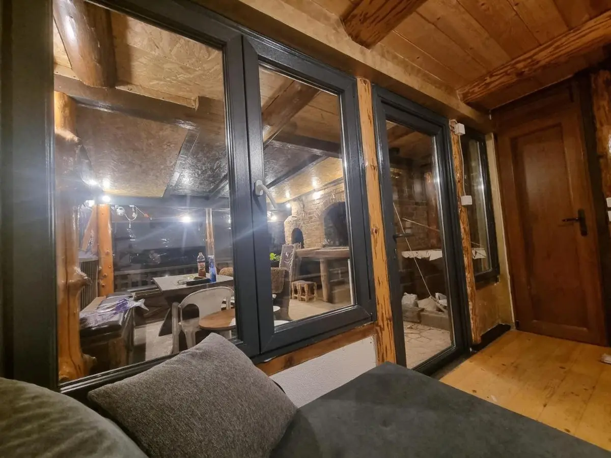 Jajce lake cottage-Plivsko jezero