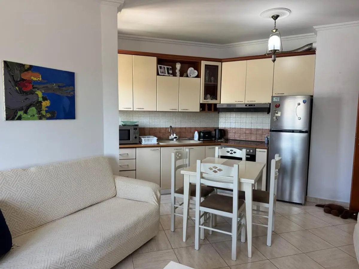 Arvi's apartment