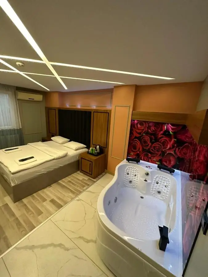 Blueway Hotel - Bakirkoy City Center