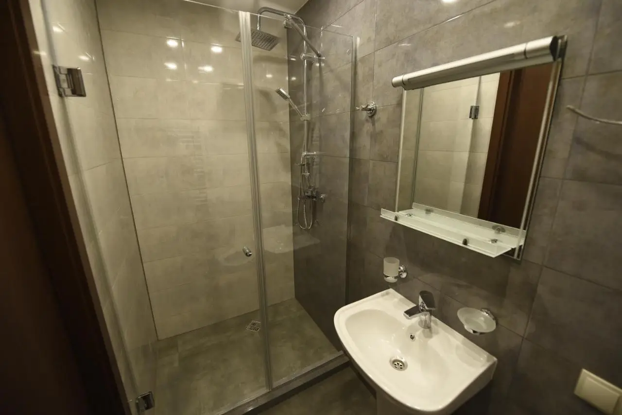 Family Hotel Avlabar