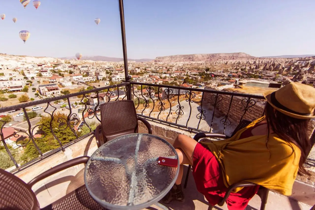 Tulip Cave Suites