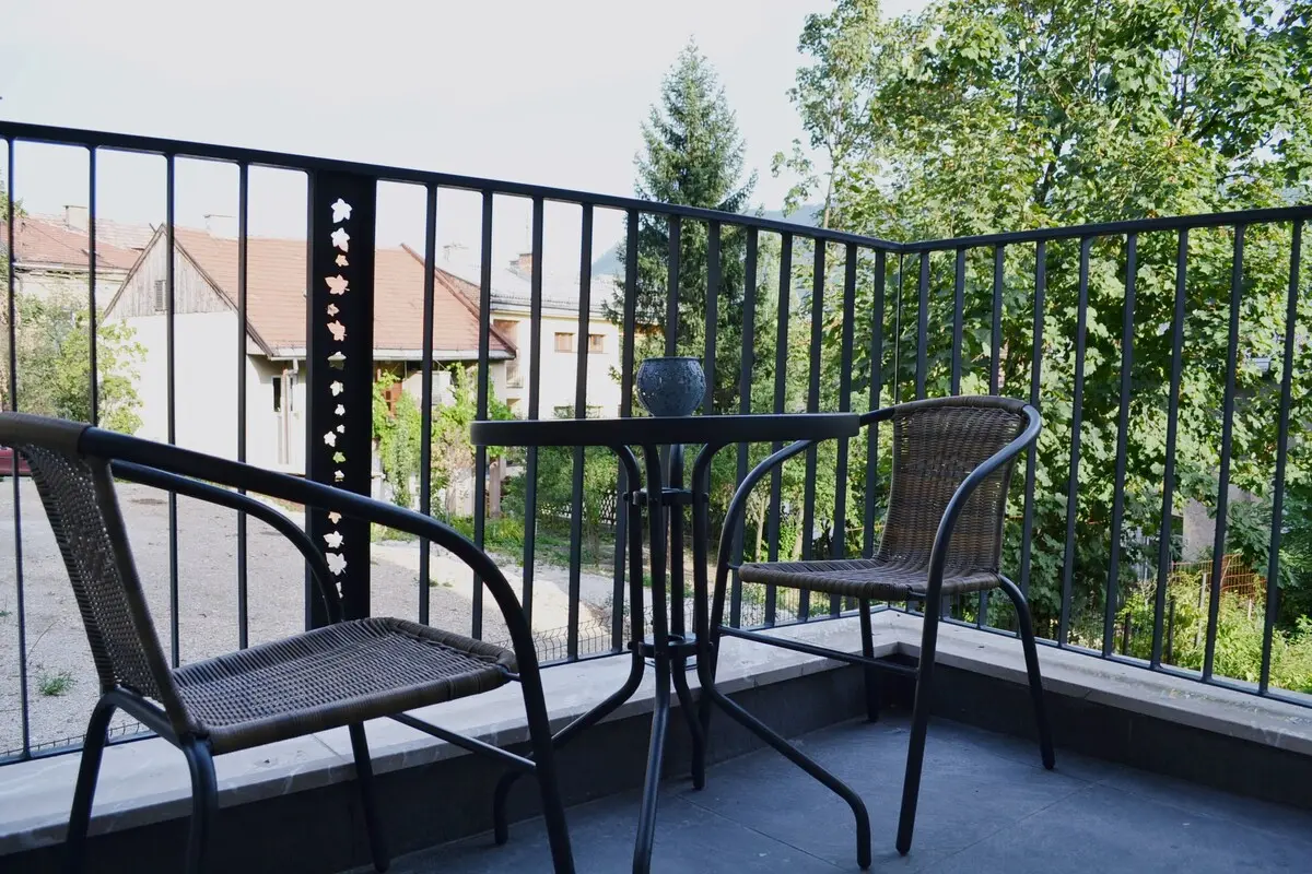 Apartment Masha - Lovely One Bedroom with balcony