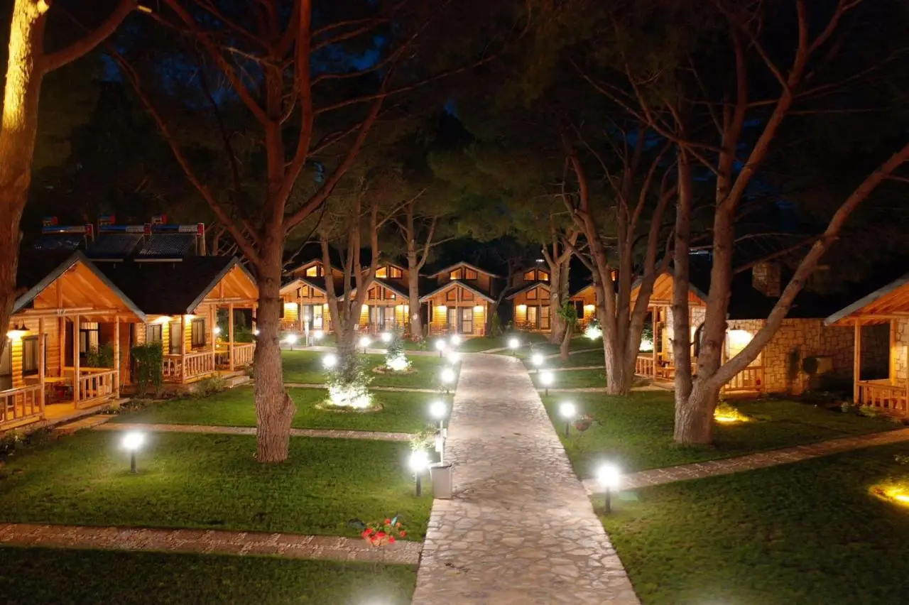 Pino Mar Luxury Bungalows