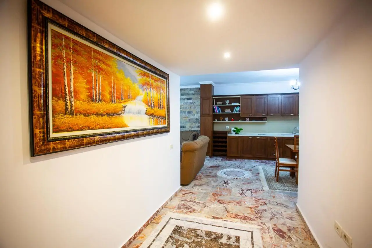 Klevi Apartment