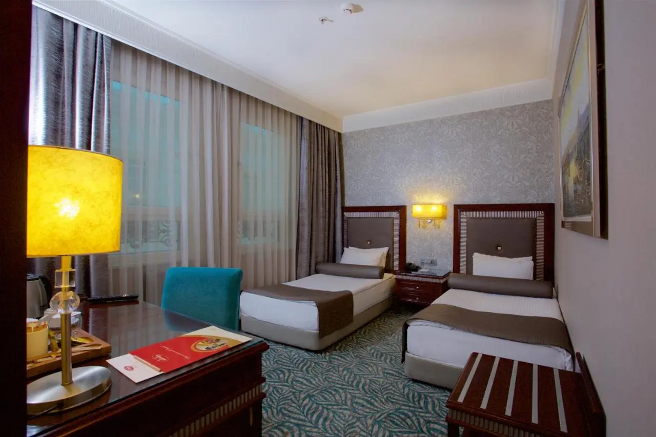 Emporium Hotel