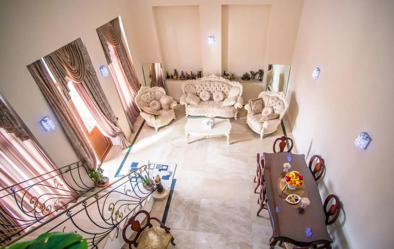 HOTEL Labyrinth