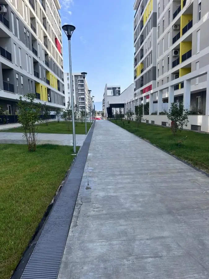 Tirana, Beautifull Apartament Near Mother Teresa Int Airport