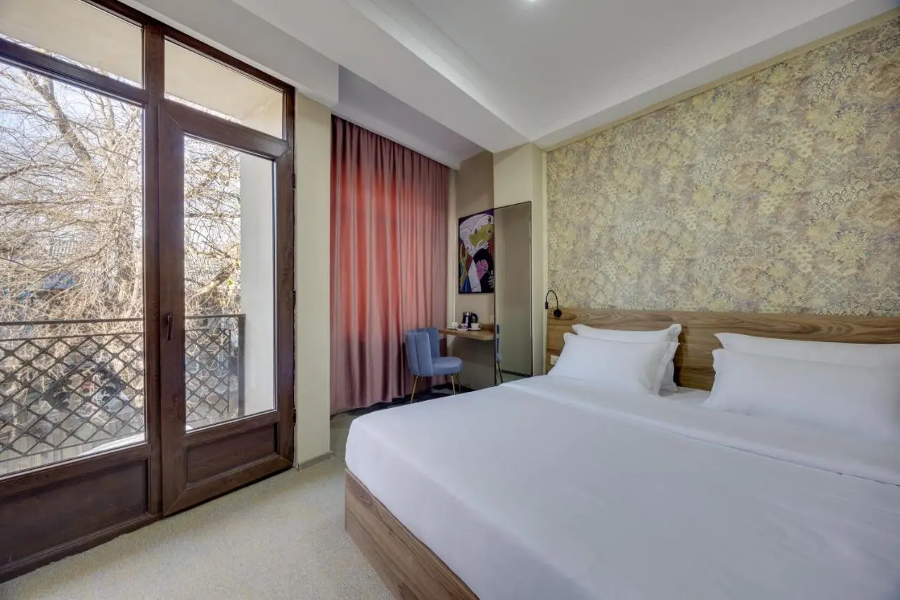 Regraph Hotel