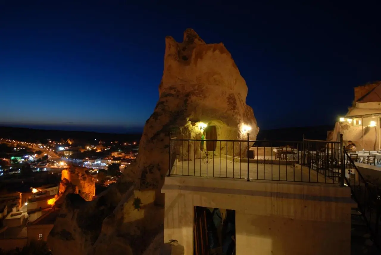 Arif Cave Hotel