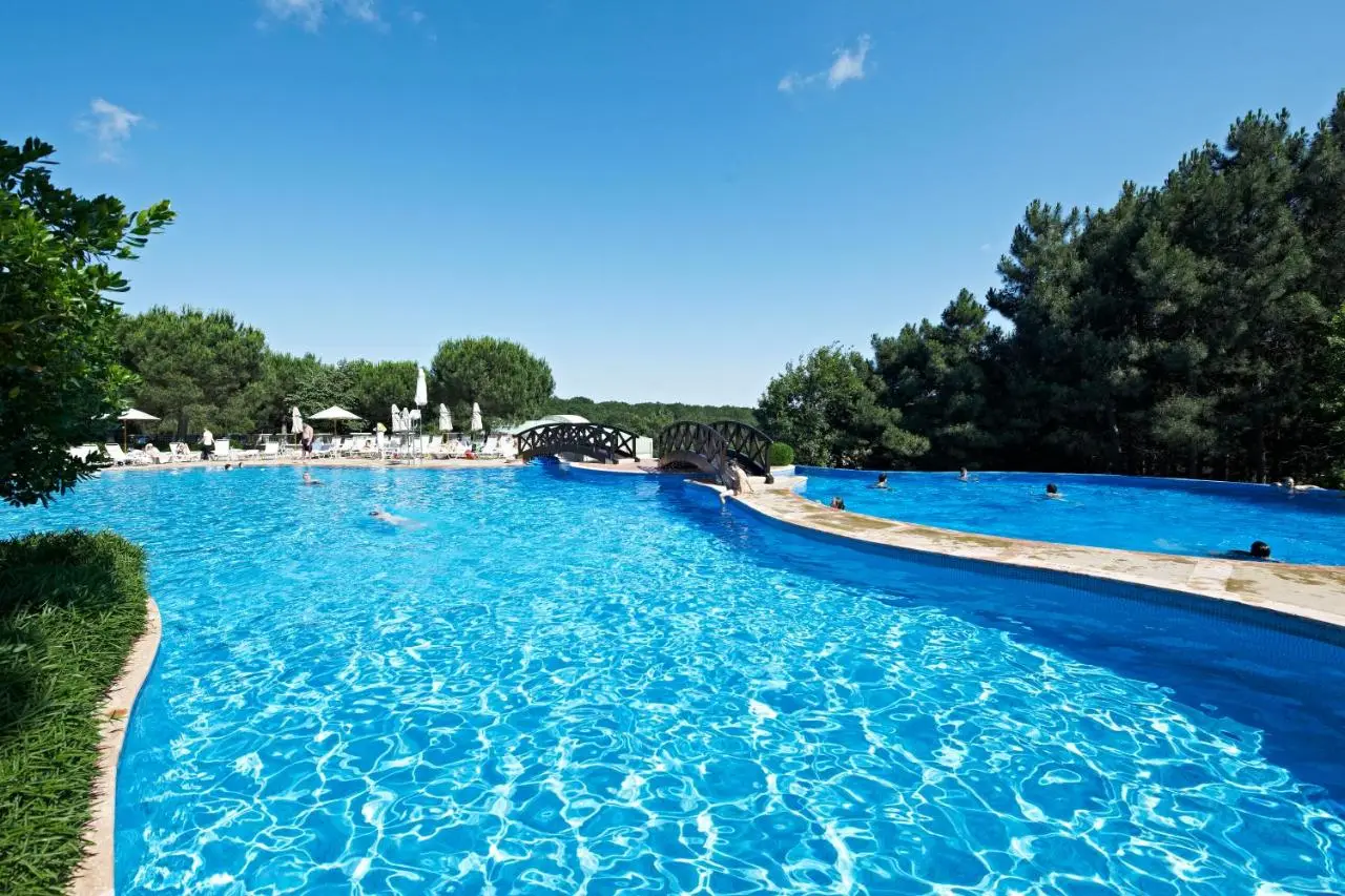 Kemer Country Hotel İstanbul