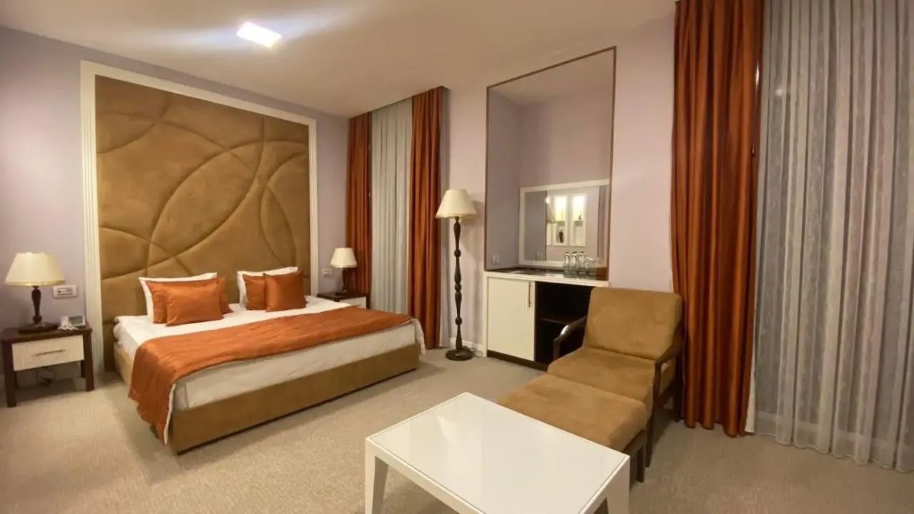 ILK INN HOTEL