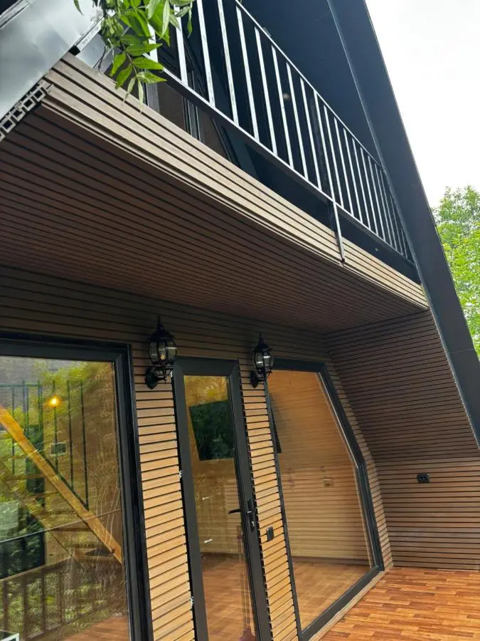 kesis chalet