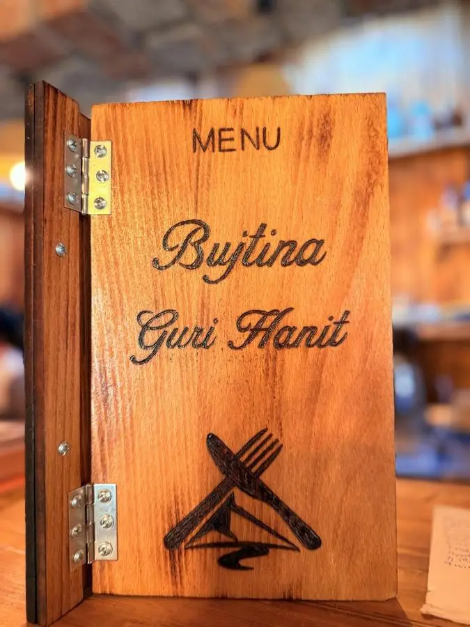 Bujtina Guri Hanit