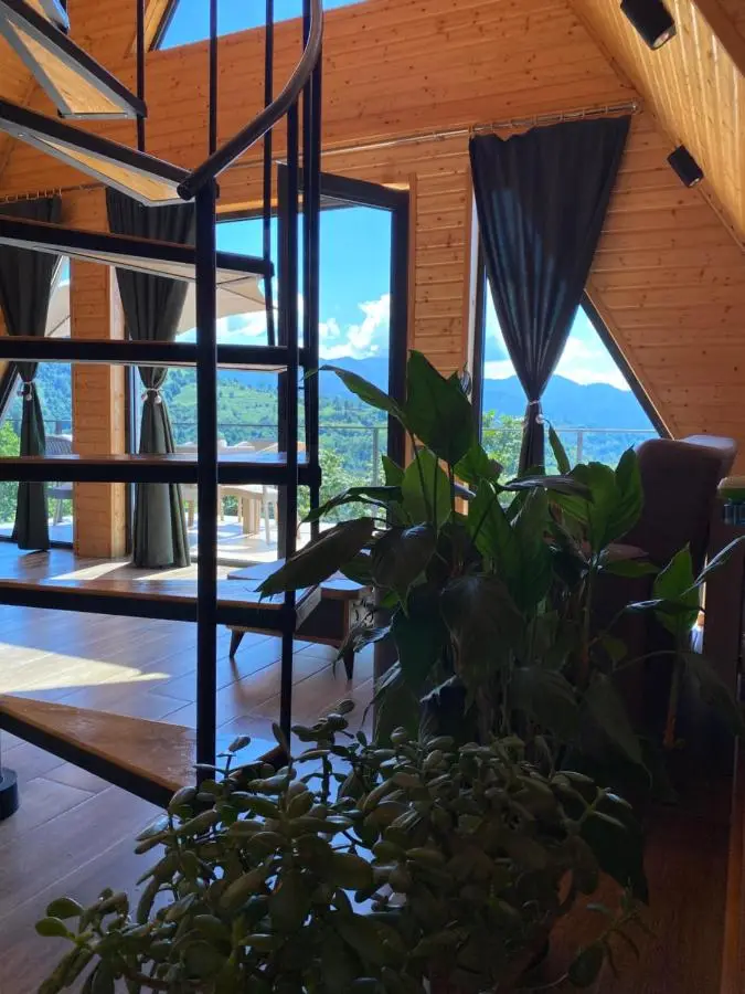Lazeti Inn • ლაზეთი ინნ
