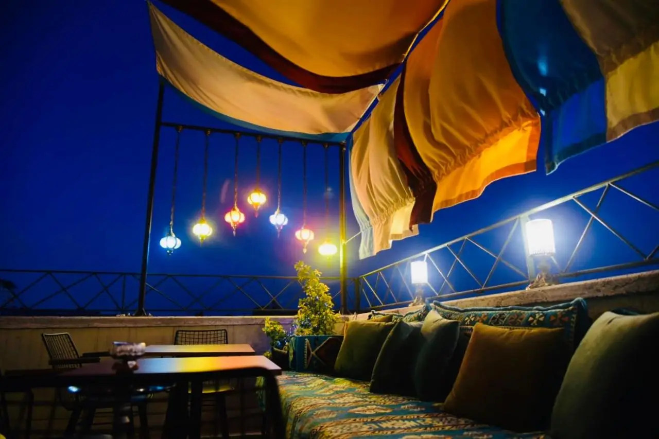 LUXIR HOTEL