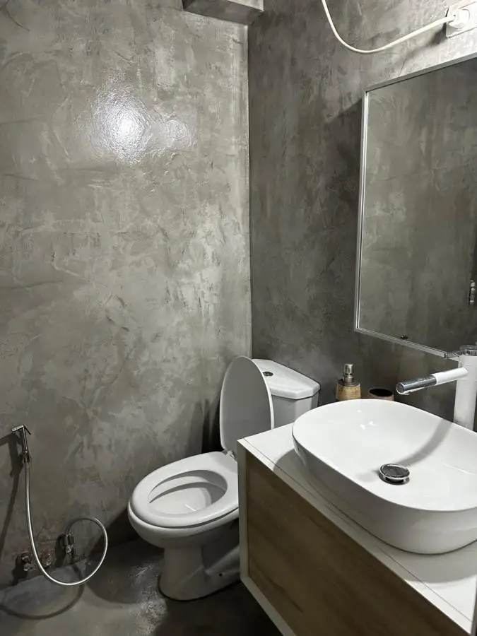 Kelly's Cozy Hideaway - Central Tirana