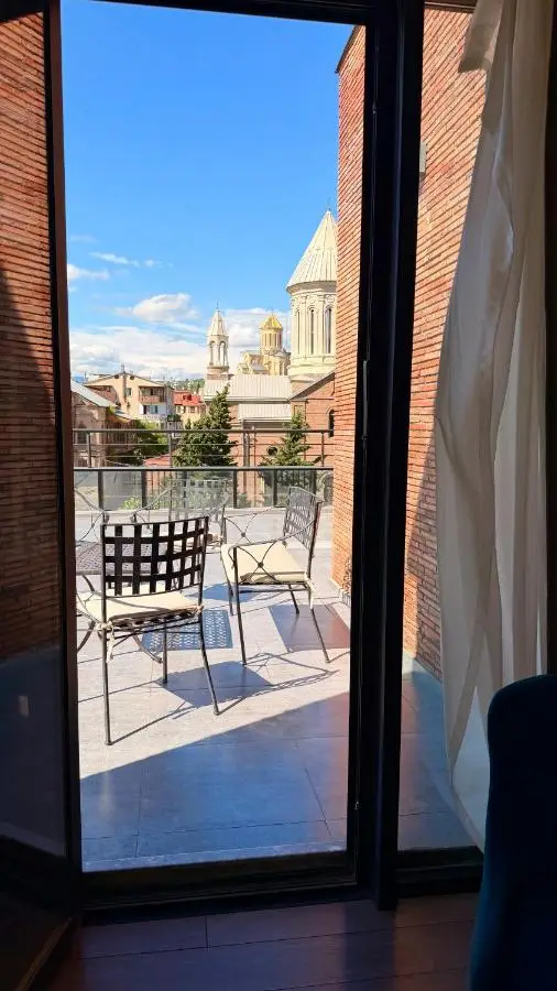 Bricks Hotel