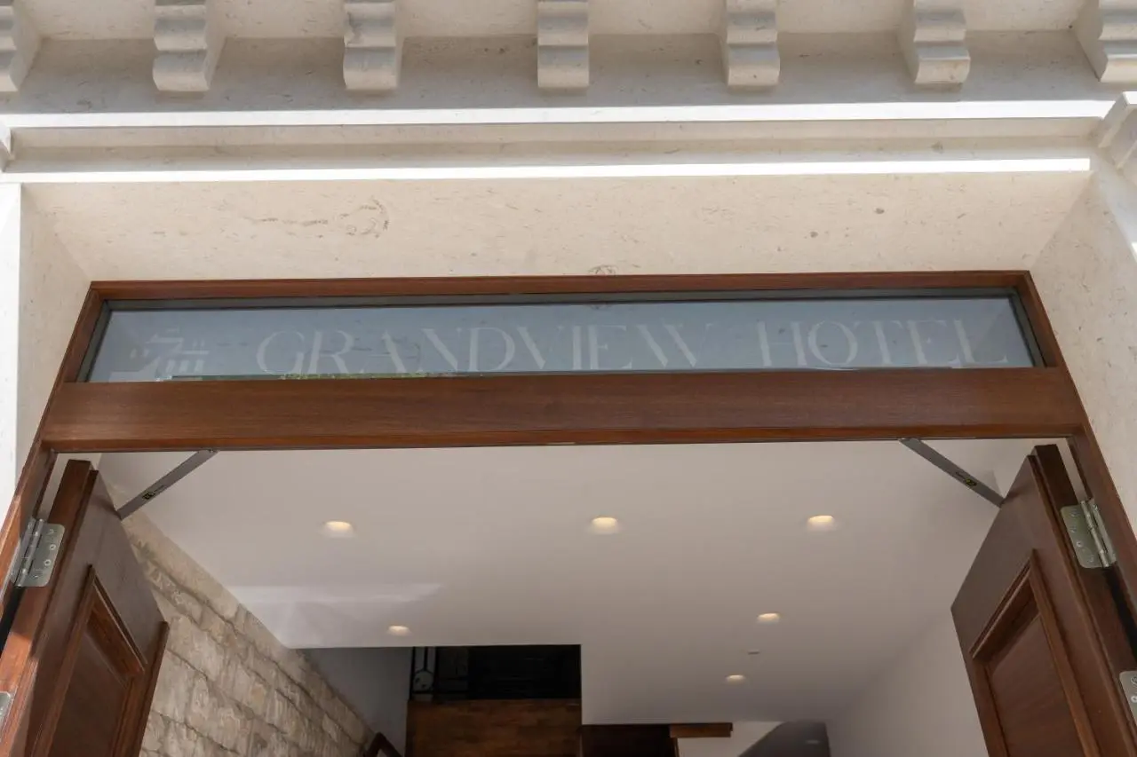 GrandView Hotel