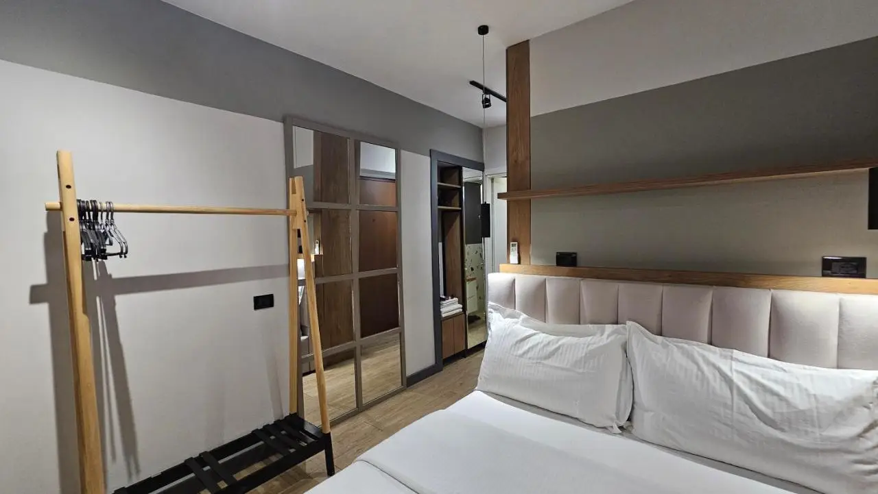 TAM Center Studio Apartment Next To Blloku No1