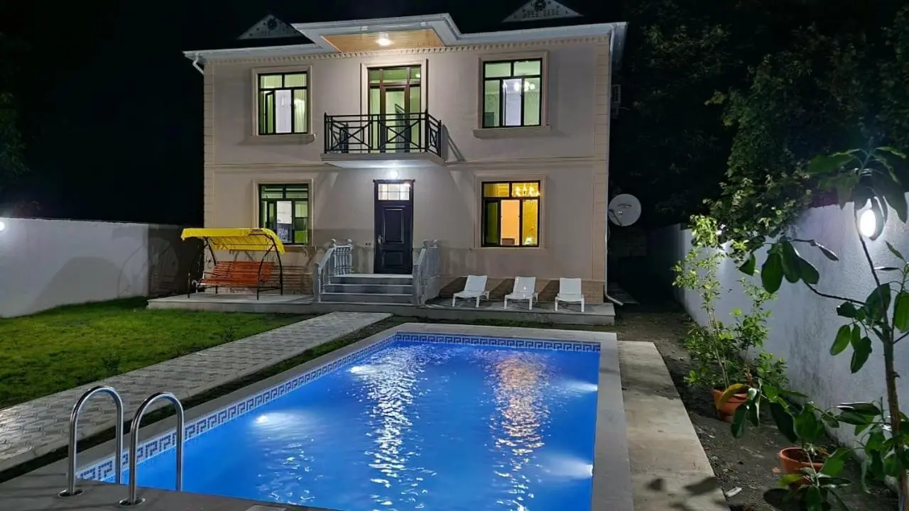 Villa in the center