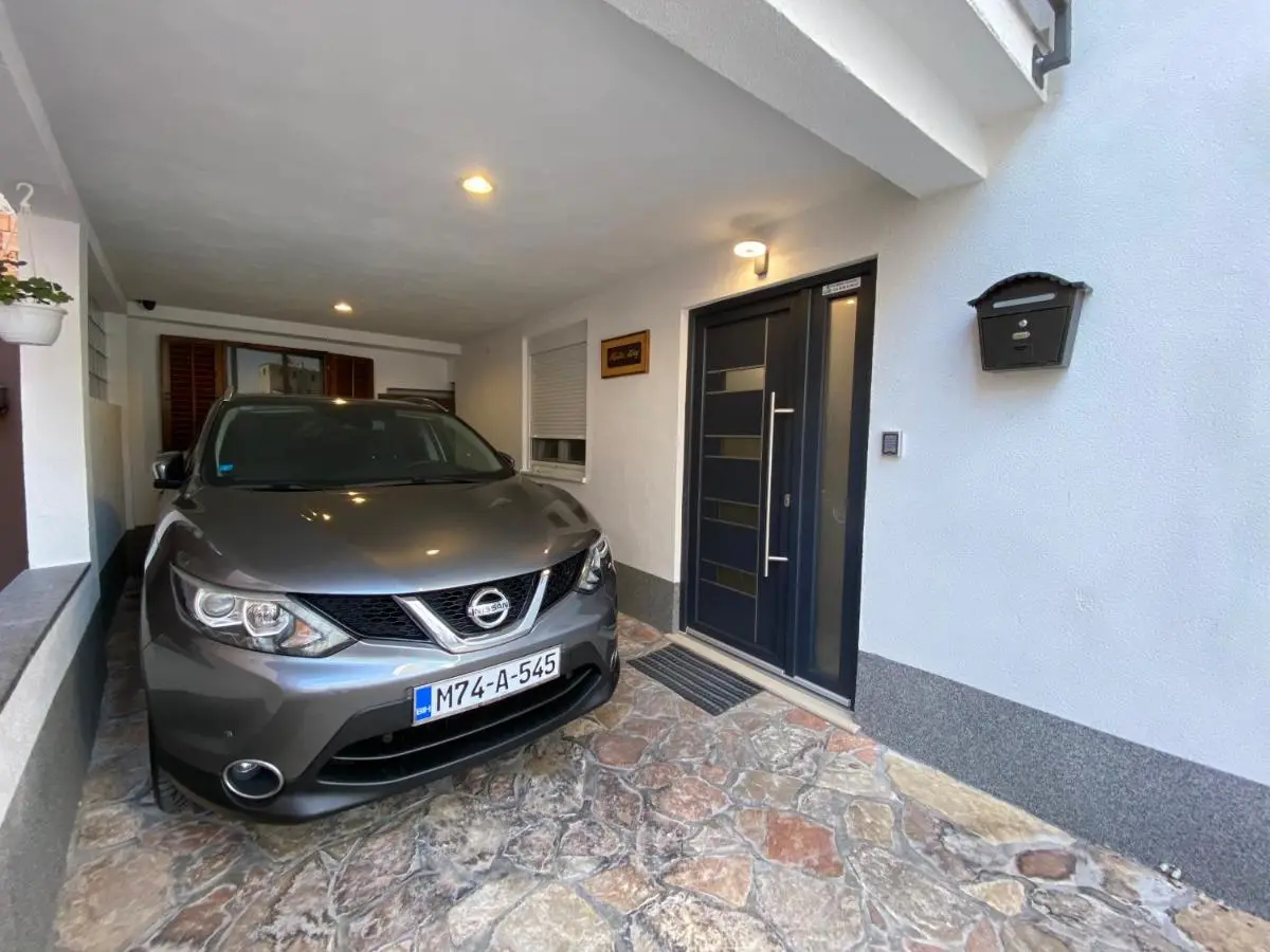 Apartments & Rooms Mostar Story