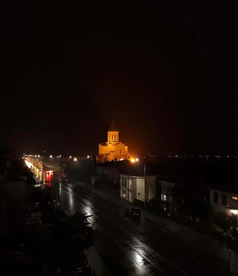 Hotel Red Tower