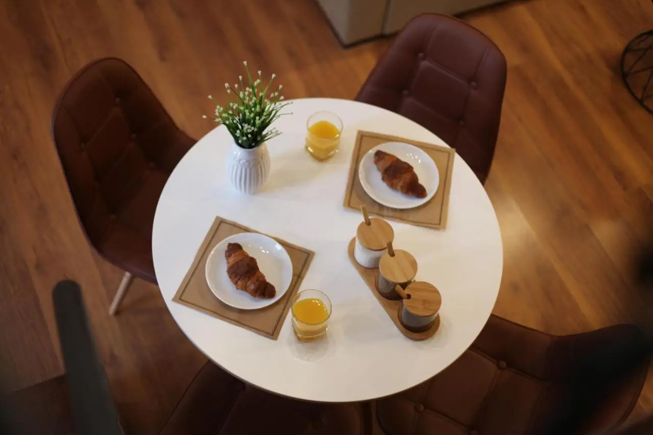 Luxury Duplex Studios - City Center